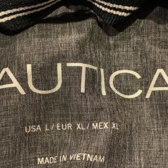 Nautica Grey Puffer With Faux Fur Collar Size L - Picture 5 of 5